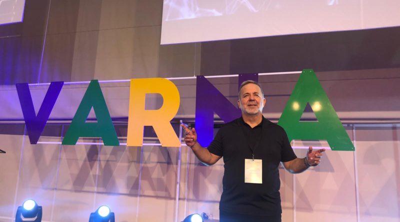 Blockchain Consulting Company Blockchain Army Founder President Erol USER calls for S.O.S. in Innowave Summit Varna 2019